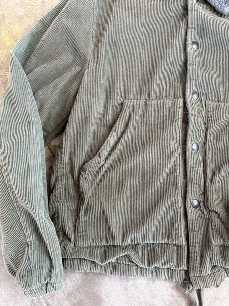 【SAVE KHAKI UNITED】CORDUROY COACH JACKET  | OLIVE