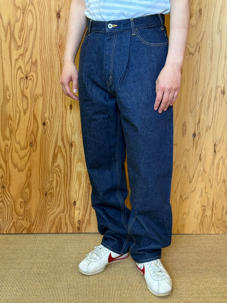 【EVCON】5POCKET TUCK WIDE DENIM PANTS | INDIGO