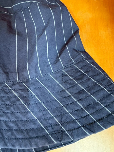 【ENGINEERED GARMENTS】STRIPE BUCKET HAT | NAVY