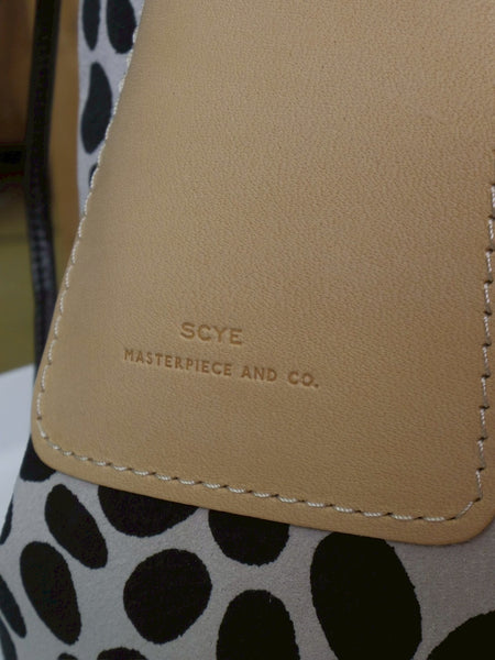 【Scye BASICS】PIG SUEDE DRAWSTRING BAG | LEOPARD