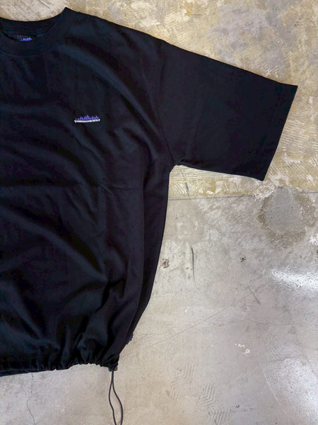 【THOUSAND MILE】DRAWCOAD T-SHIRT | BLACK