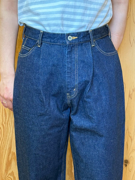 【EVCON】5POCKET TUCK WIDE DENIM PANTS | INDIGO