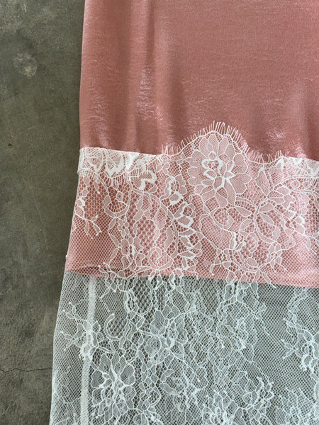 【BEAMS HEART】SATIN × LACE SKIRT | GRAY / PINK