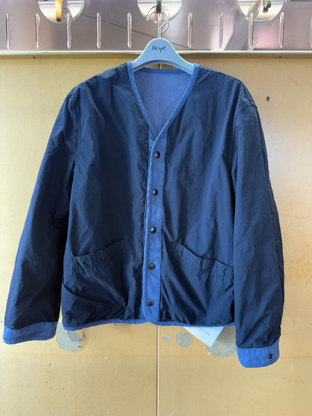 【Scye】GARMENT DYED SHELL JACKET | BLACK