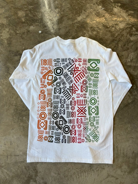【AiE】PRINTED L/S POCKET TEE〈WE AIE ONE〉 | WHITE
