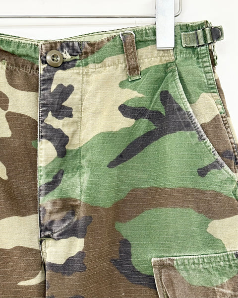 JUMPIN' JAP FLASH REMAKE CAMO SHORT PANTS