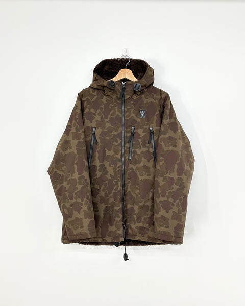 South2 West8 NYLON TASSER CAMO ZIPPED COAT BROWN